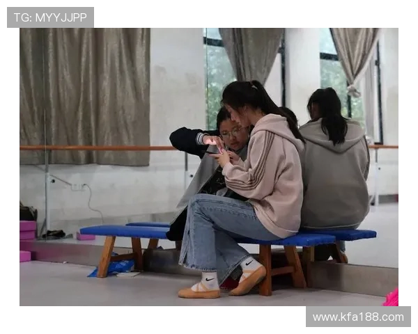 成都滑板队在世界街舞大赛中的奋斗与突破之路全景回顾