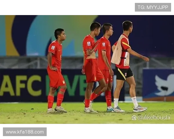 2015年亚洲杯中国队与韩国队激战回顾及精彩瞬间分析